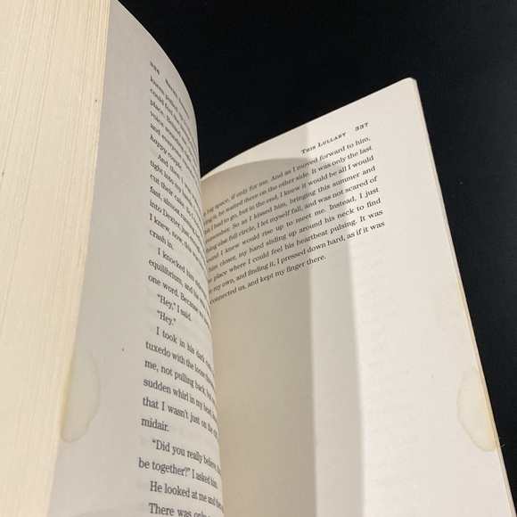 This Lullaby by Sarah Dessen - Paperback Novel - Picture 9 of 9